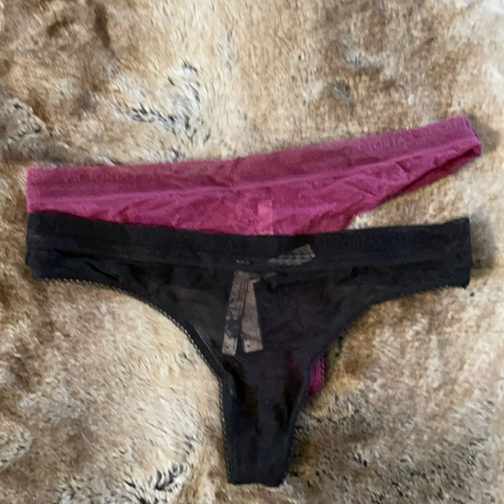 Victoria’s Secret Lace Thong Panty